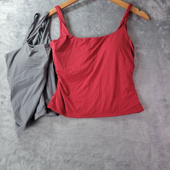 bundle Women‎ Red Gray Stretch Cami Tank Top M Layering Basic Everyday Casual - Picture 1 of 8